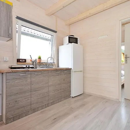 Pod Lasem Lodge Rusinowo (Slawno)