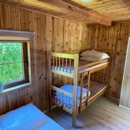 Pod Lasem Gerendaház *