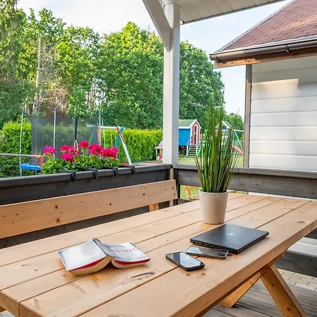 Pod Lasem Lodge Rusinowo (Slawno)