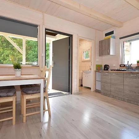 Lodge Pod Lasem Rusinowo (Slawno)