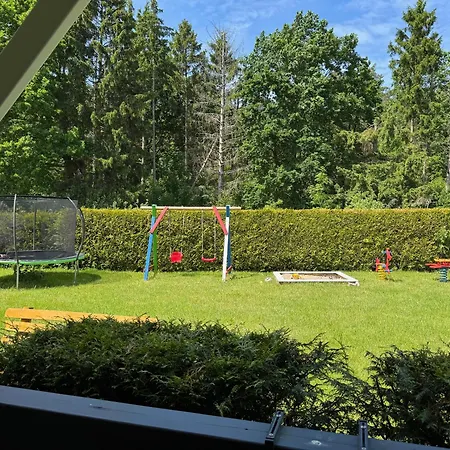 Lodge Pod Lasem Rusinowo (Slawno)