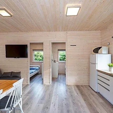 Lodge Pod Lasem Rusinowo (Slawno)
