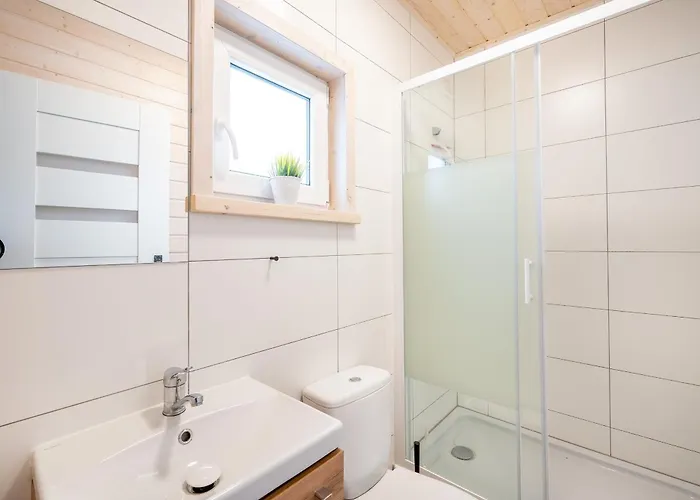 Lodge Pod Lasem Rusinowo (Slawno)