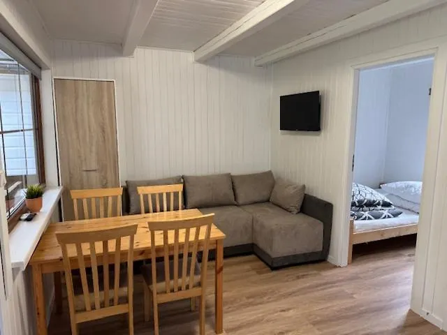 Pod Lasem Rusinowo (Slawno)